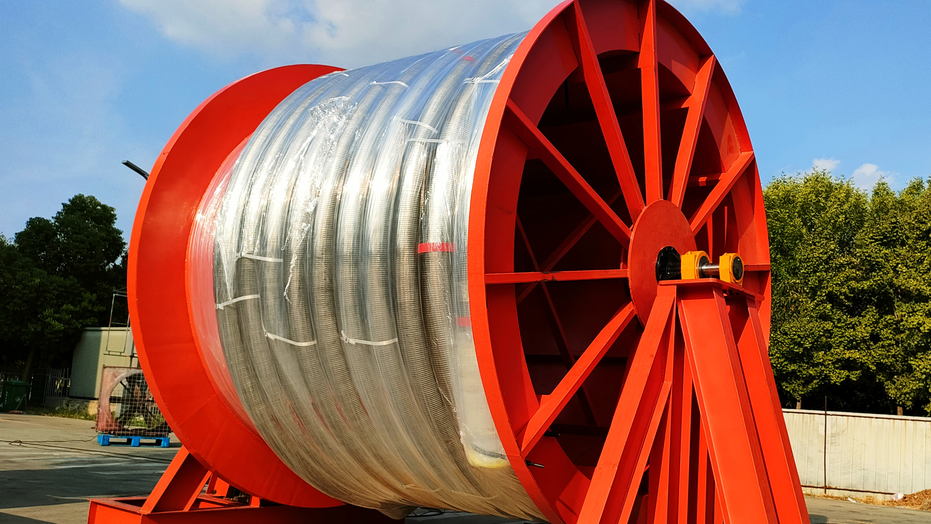  海洋輸油軟管：海洋油氣開采的關鍵設備